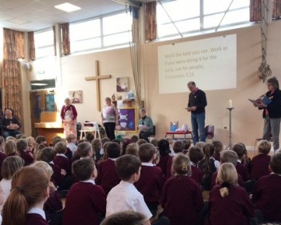 Fishbourne Primary School - story Tellers